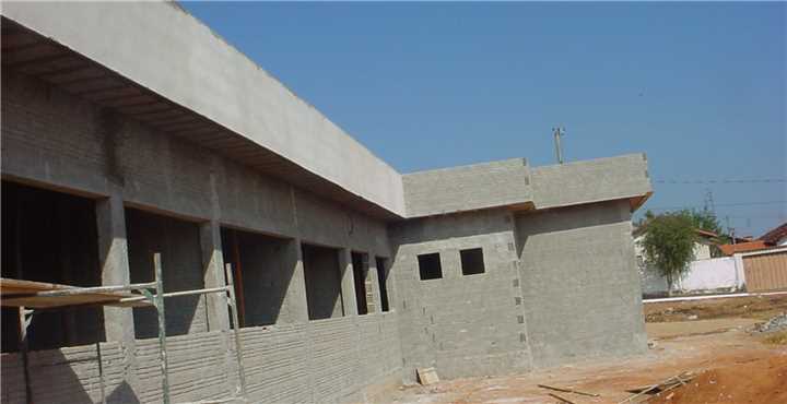 Execuo de Obra e Instalao do Centro Municipal de Educao Infantil no Bairro Antonio de Brito ( rea = 750,0 m2).